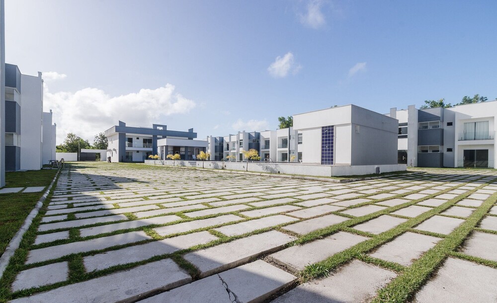 Apartments Near Muta Beach, BA - Rfms