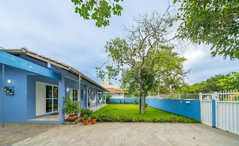 4BR Home w/ BBQ 100m From Beach Jat0355