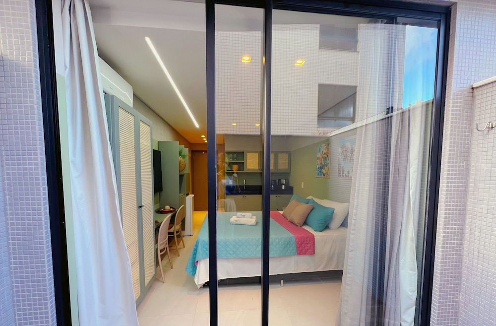Breeze Miramar Hospedagens