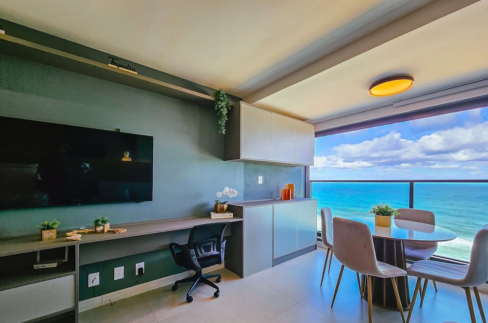 Art Studio by VLV Stays
