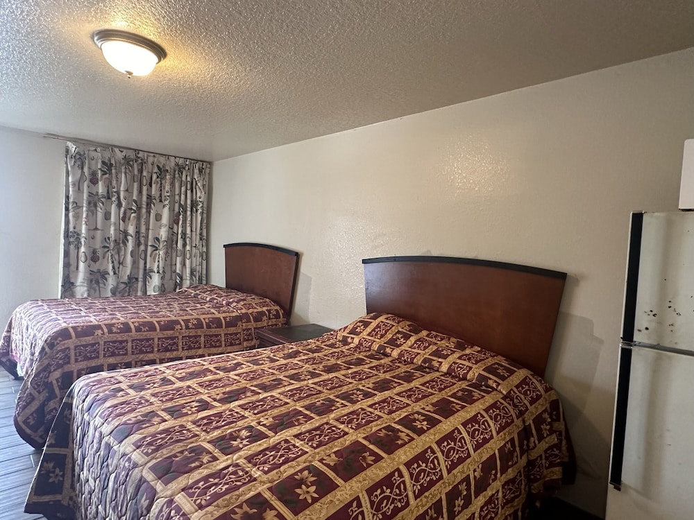 Travel Inn By OYO La Marque Texas City I-45