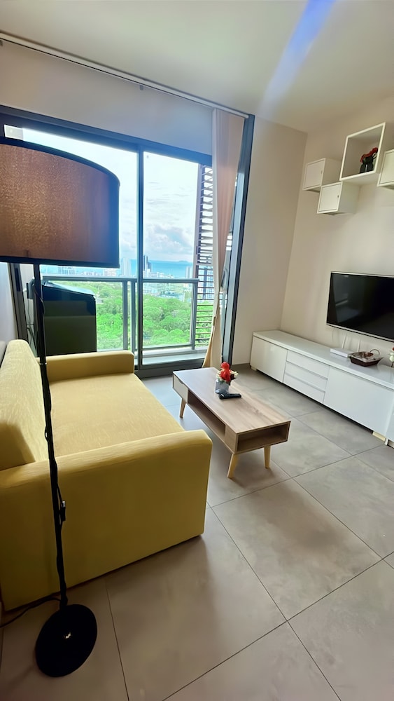 Sea View-high Floor 2 Bed Room Excellent Location