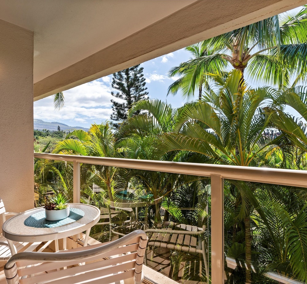 Maui Banyan T303 3 Bedroom Condo