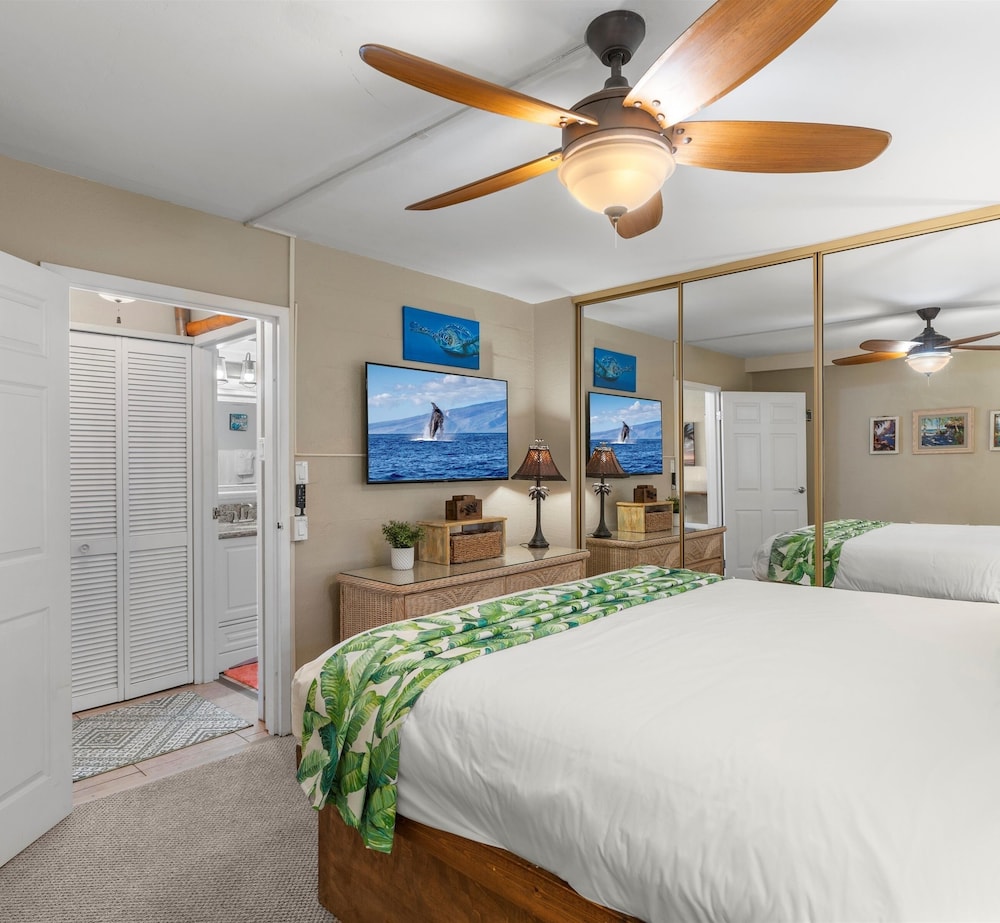 Kihei Ali'i Kai D202 1 Bedroom Condo