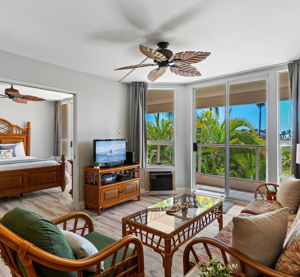 Maui Banyan T303 3 Bedroom Condo
