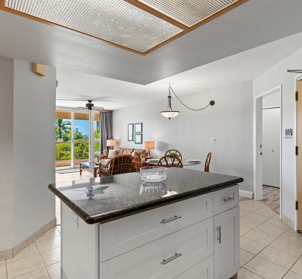 Maui Banyan T303 3 Bedroom Condo