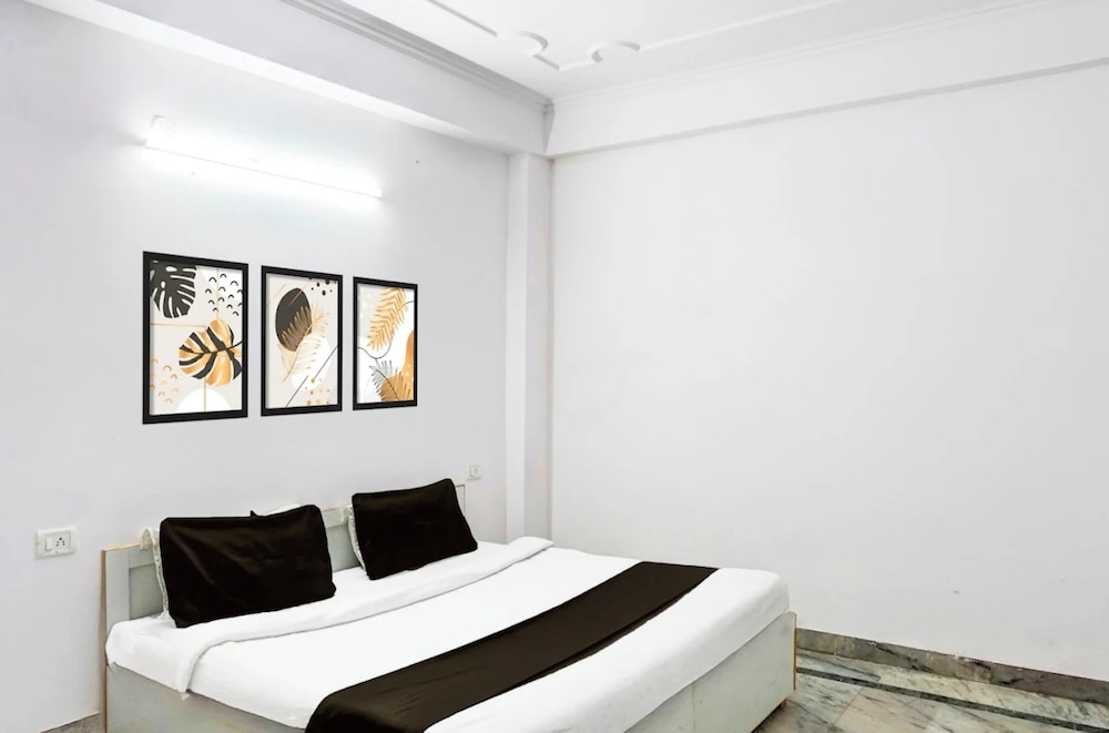 Hotel Maharaja Noida