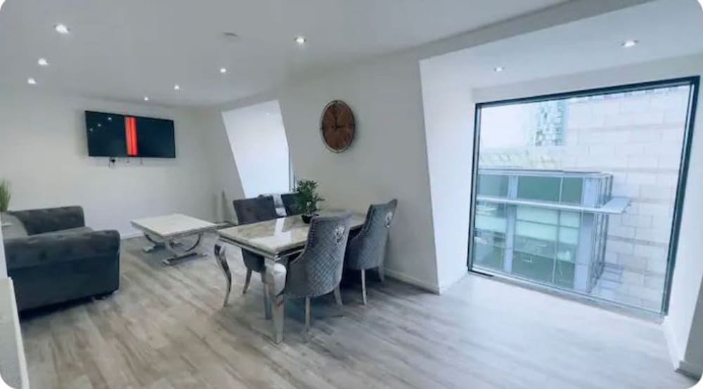 Stylish Retreat in Central Liverpool