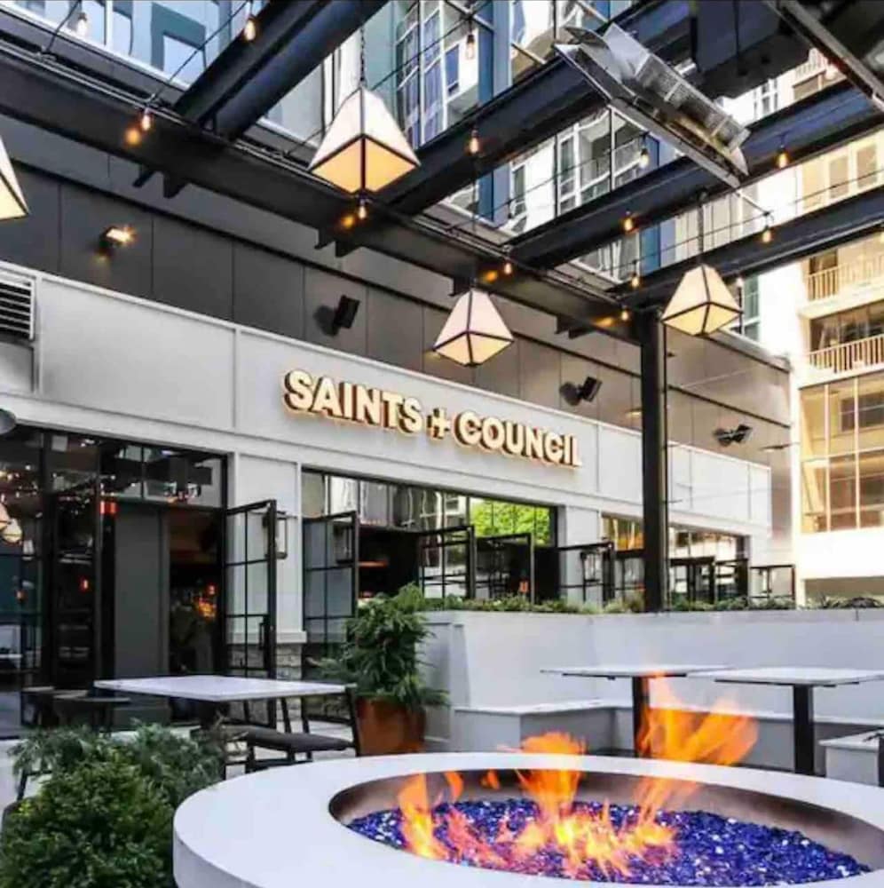 Luxury City Center Home