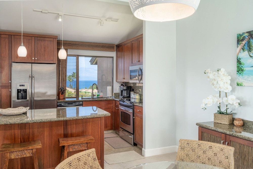 Discover Wailea Ekahi 39E - Breathtaking Ocean Views, Renovated, Wi-fi, Split AC