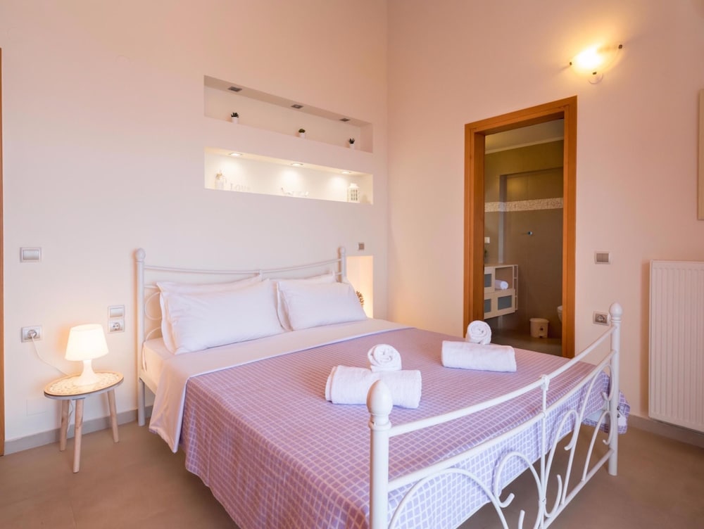 Villa Eolos Crete in Malevizi view 2