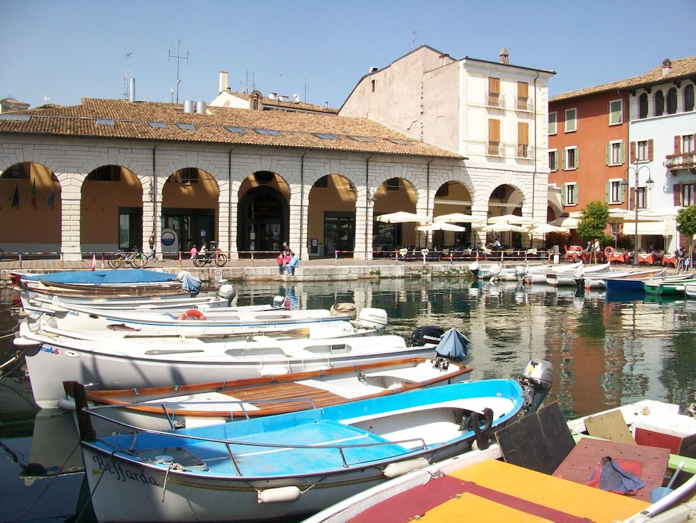 Apart Lago Blu 200m From Lake view 5