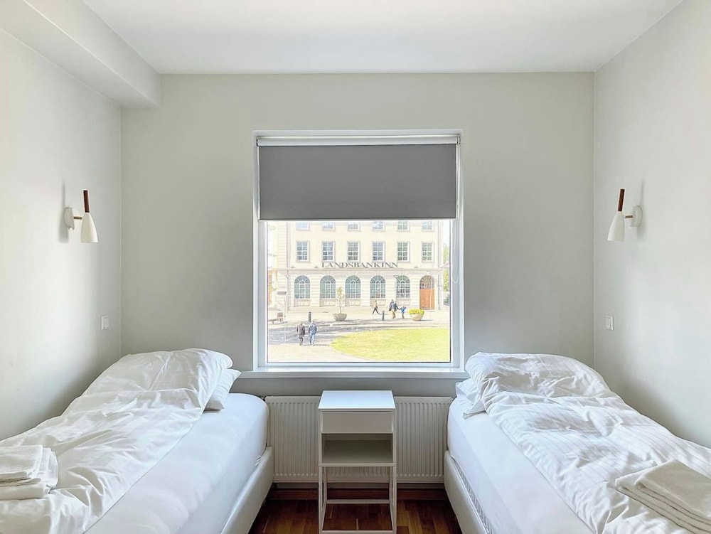 Day Dream Townhall Square Apartments