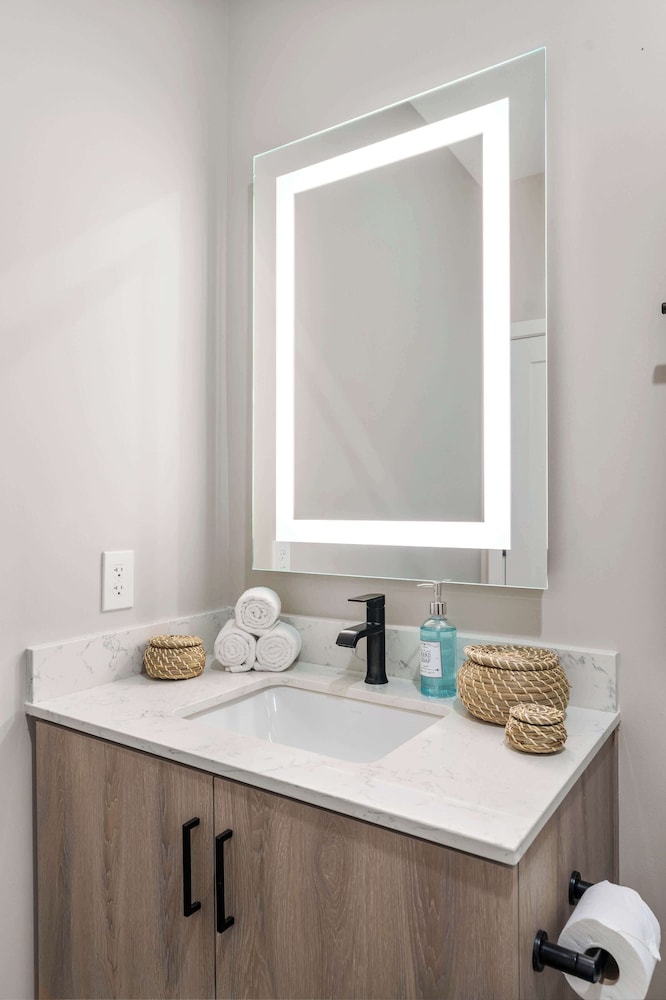 CozySuites at Textile