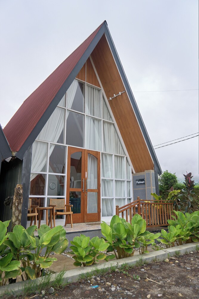 Platinum Villa Dieng