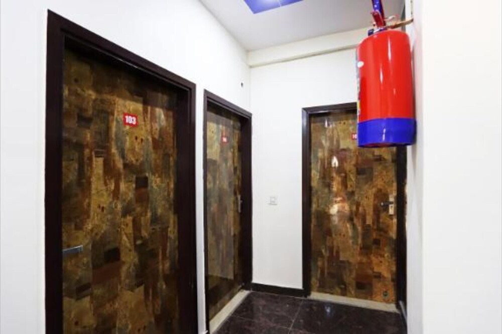 Fabhotel Diamond Key