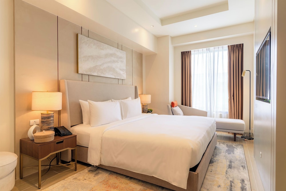Modern City Stay Near Manila Bay