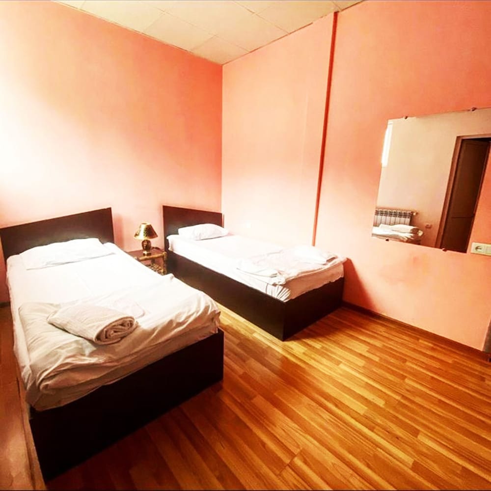 Domino Yerevan Hostel & Tours