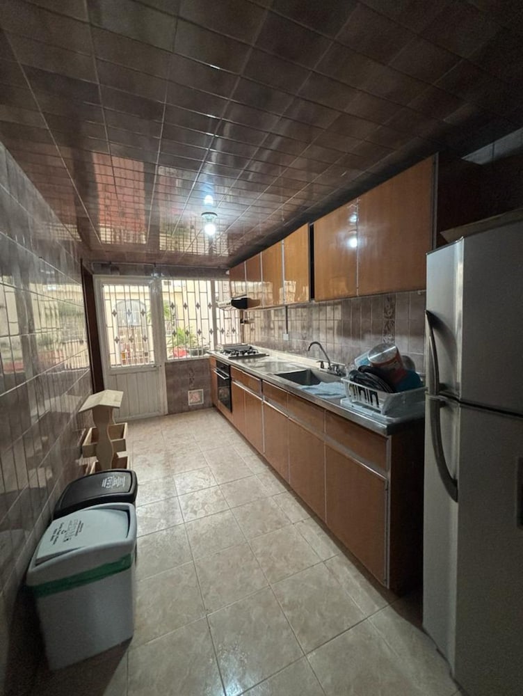 Elemental Hostel coliving