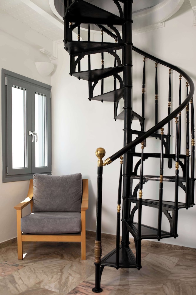 ArmonOia Suites