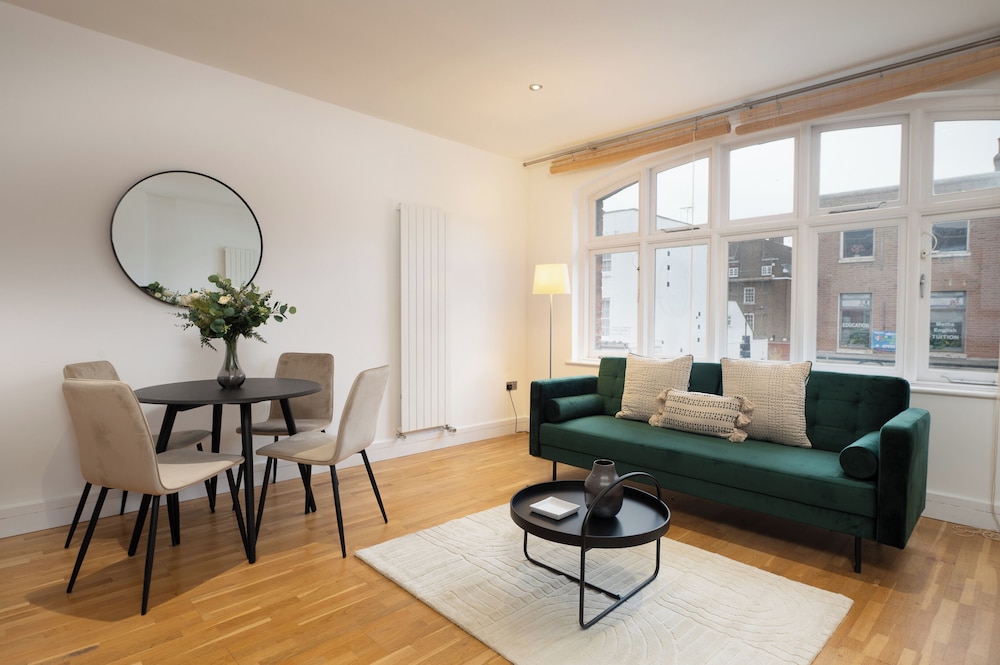 VESTO Hammersmith