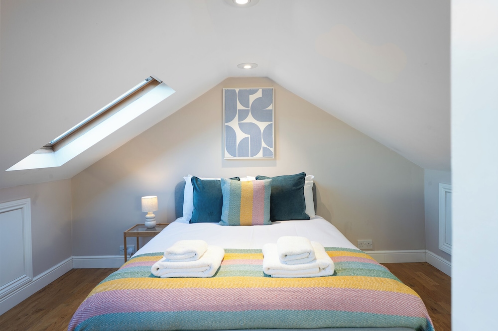 VESTO Three Bedroom Apartment in Clapham