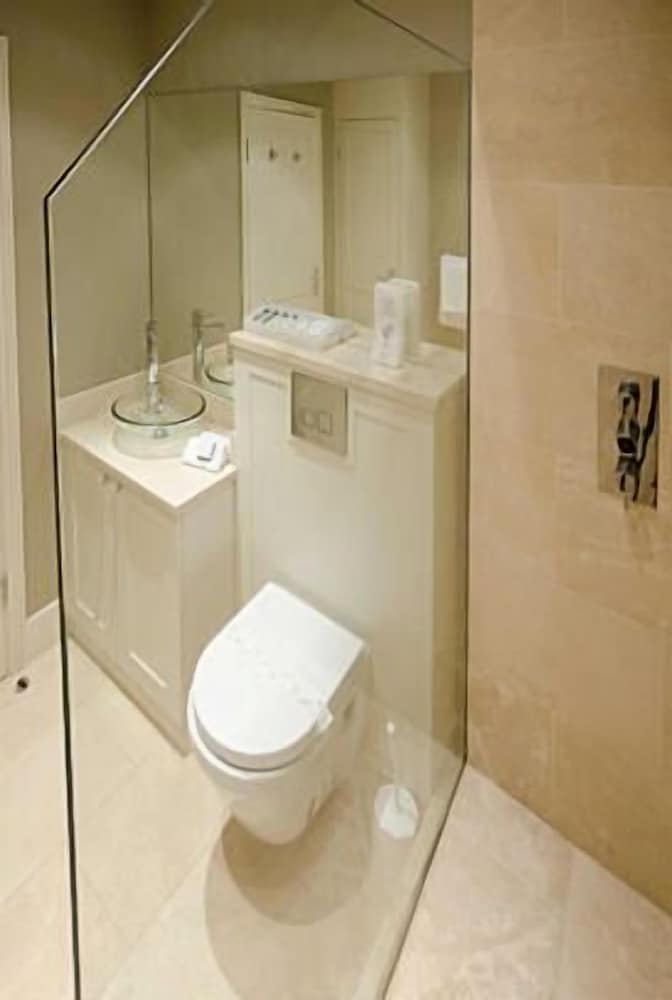 Nell Gwynn House Apartments