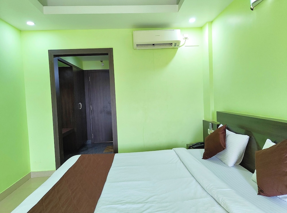 Hotel Deep Ganga Puri
