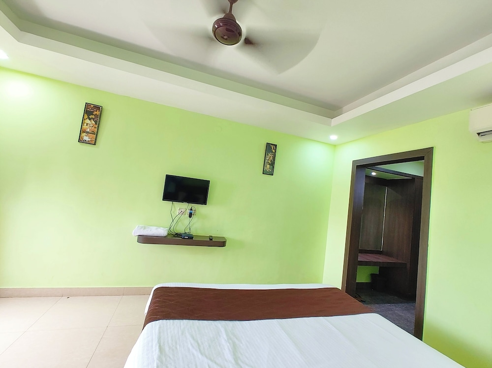 Hotel Deep Ganga Puri