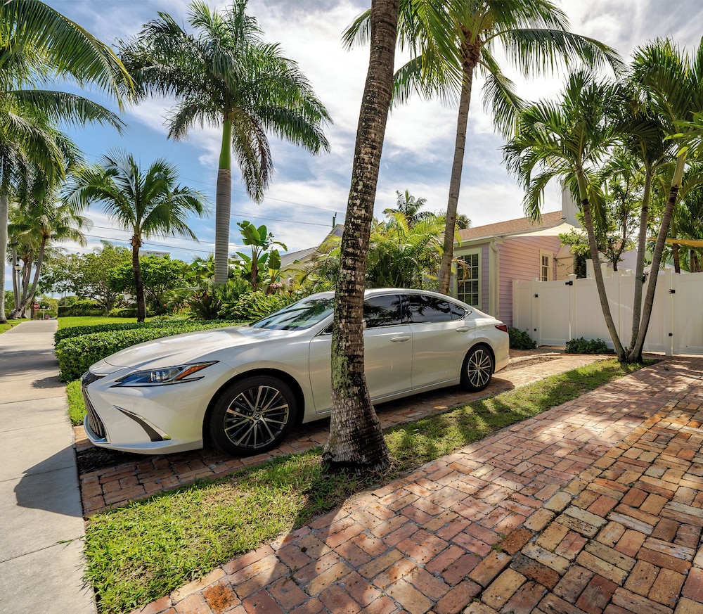 Coco Plum Cottage
