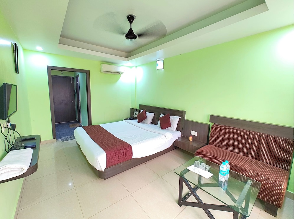 Hotel Deep Ganga Puri