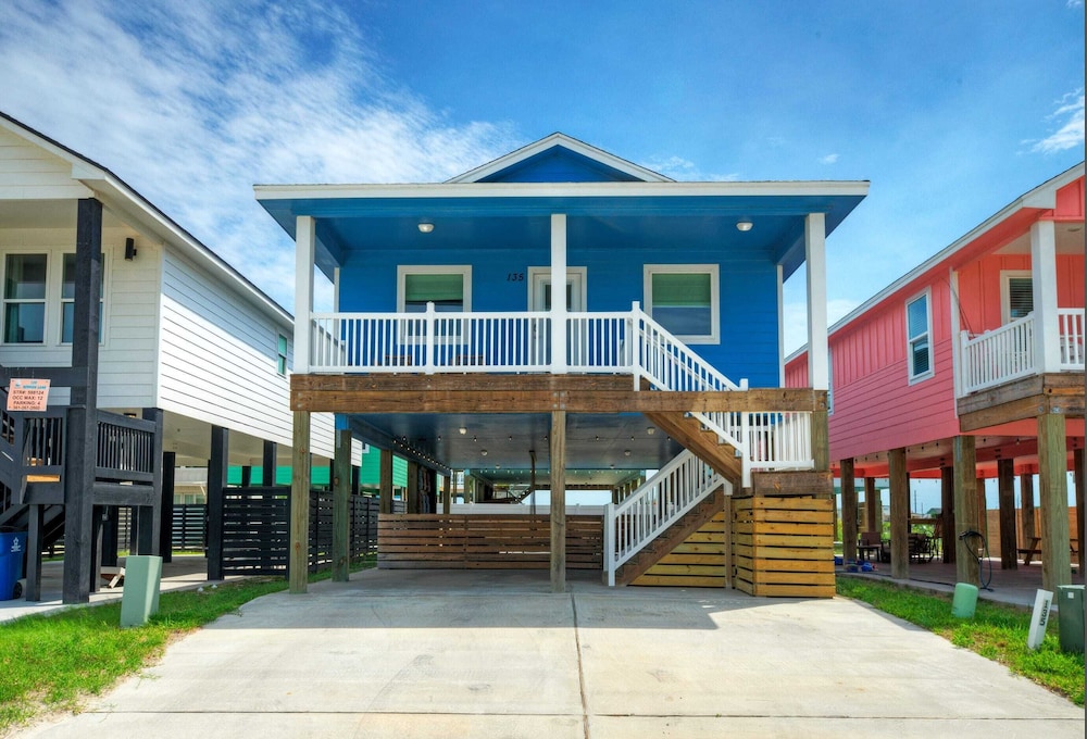Salty Texan by Avantstay Central Location, Views