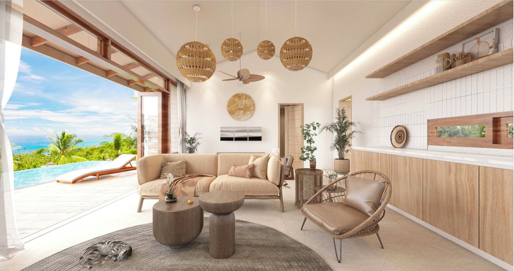 Overthemoon Luxury Pool Villas