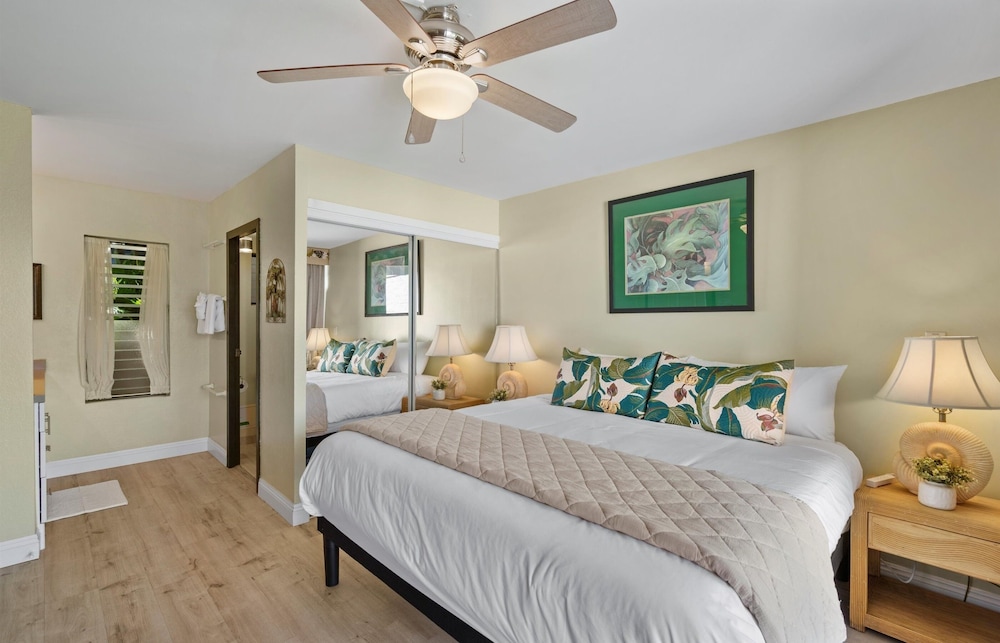 Kihei Ali'i Kai D108 2 Bedroom Condo