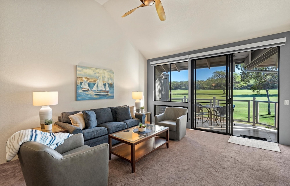 Grand Champions 100 2 Bedroom Condo