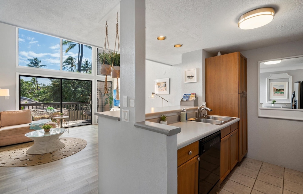 Kihei Garden Estates G204 2 Bedroom Condo