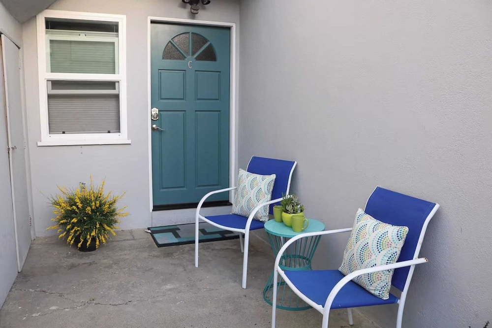 Coastal Condos With Dock Access Near Sand, Shops & Balboa Fun Zone