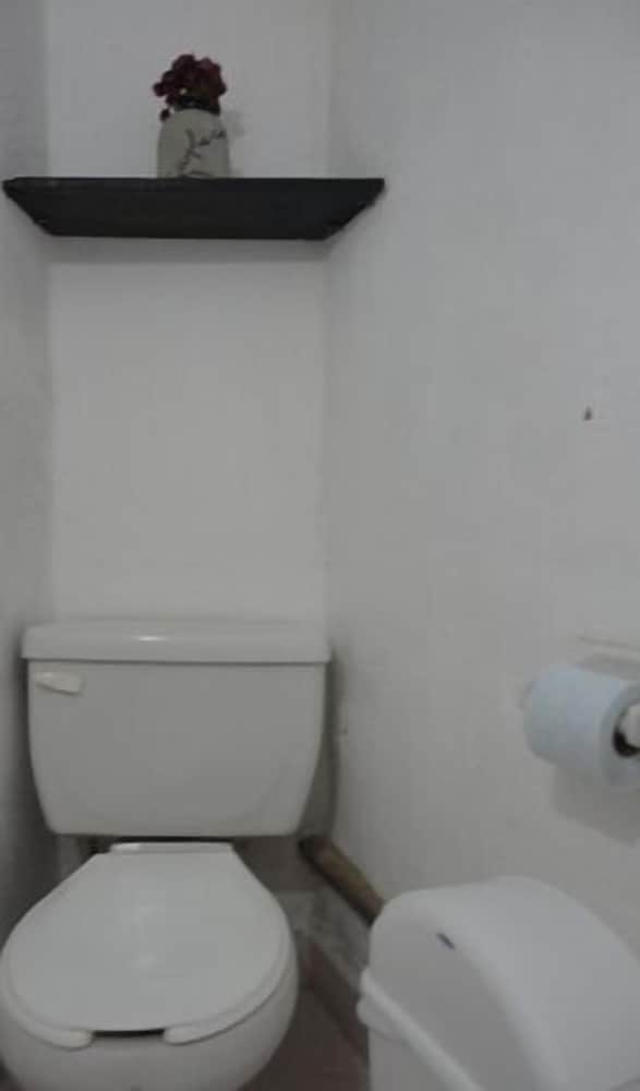 Acamaya Reef Cabanas - Caravan Park