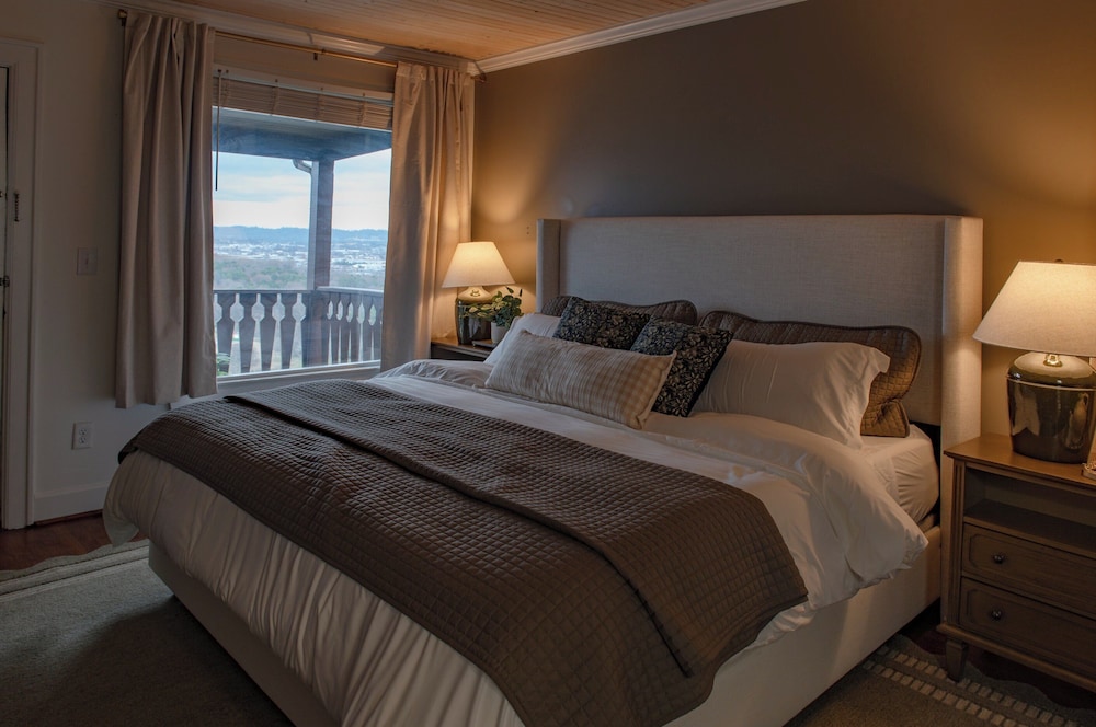 Lookout Mountain Riverview Inn