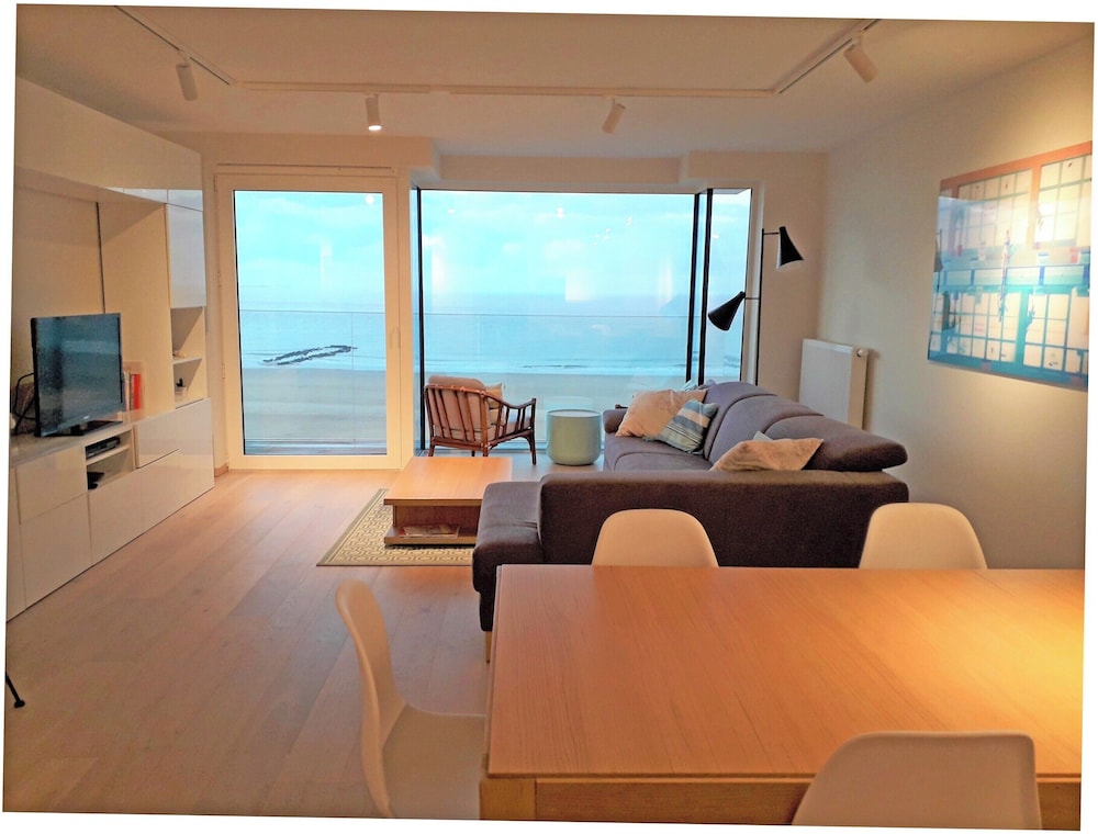 Apartment in Het Zoute With Sea Views
