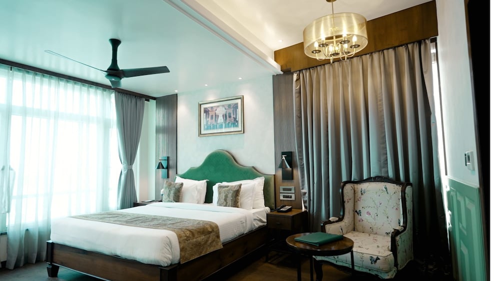 HOTEL MANTIS & RESORTS MUZAFFARPUR