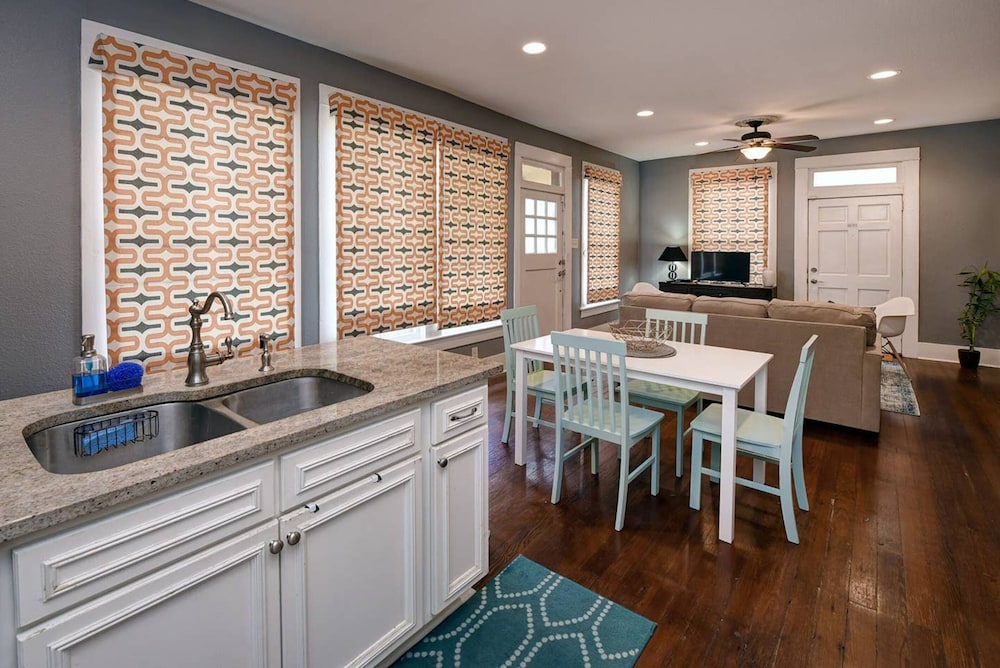 Cozy Downtown Historic House - Casa Verde - Image 3