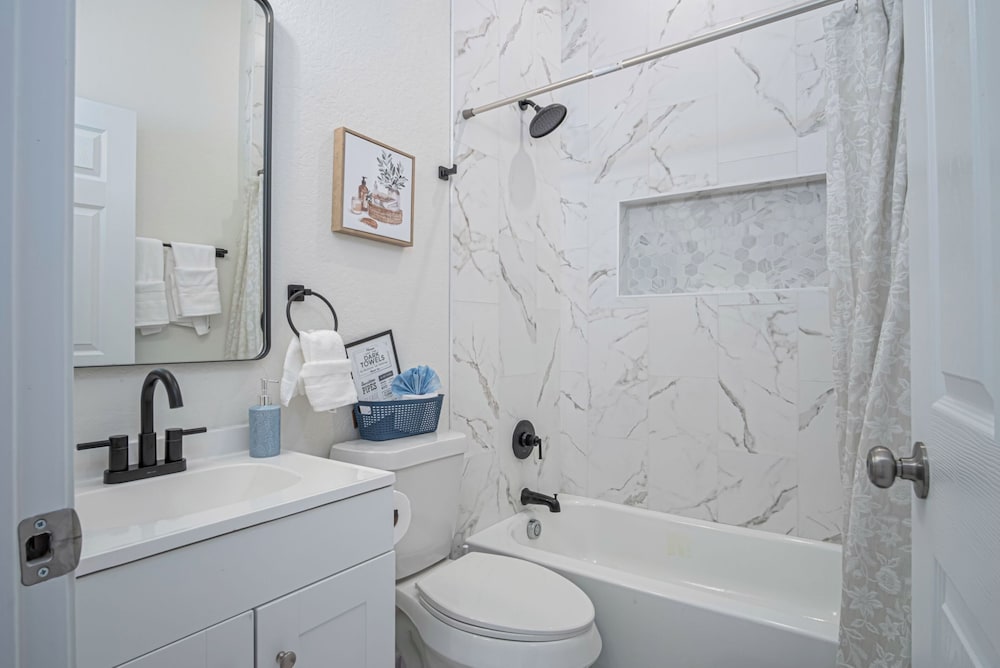 Create Memories 4br/3ba Near Riverwalk & Downtown!