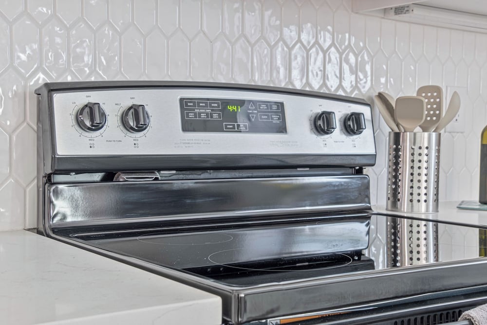 Generous 5br/3ba Haven Close to Alamo & Riverwalk!