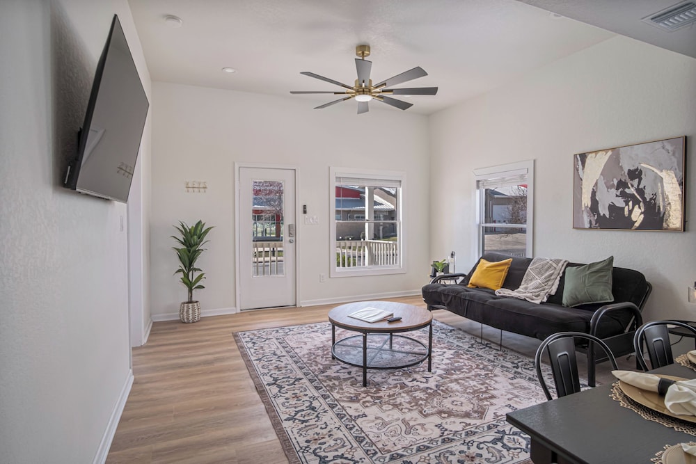 Create Memories 4br/3ba Near Riverwalk & Downtown!