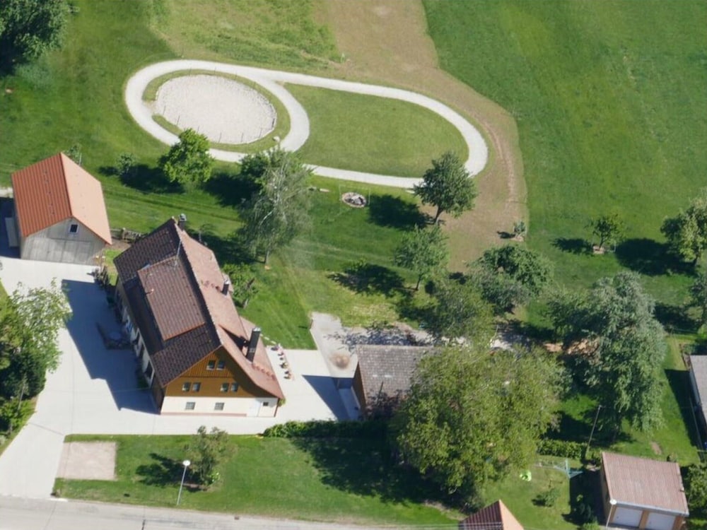 1 Fuchskreuzhof Comfortable Holiday Residence