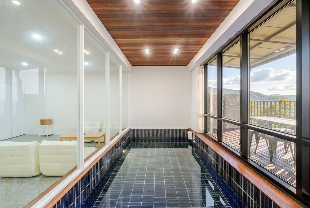 Buan Ocean Village 104 Pool Villa