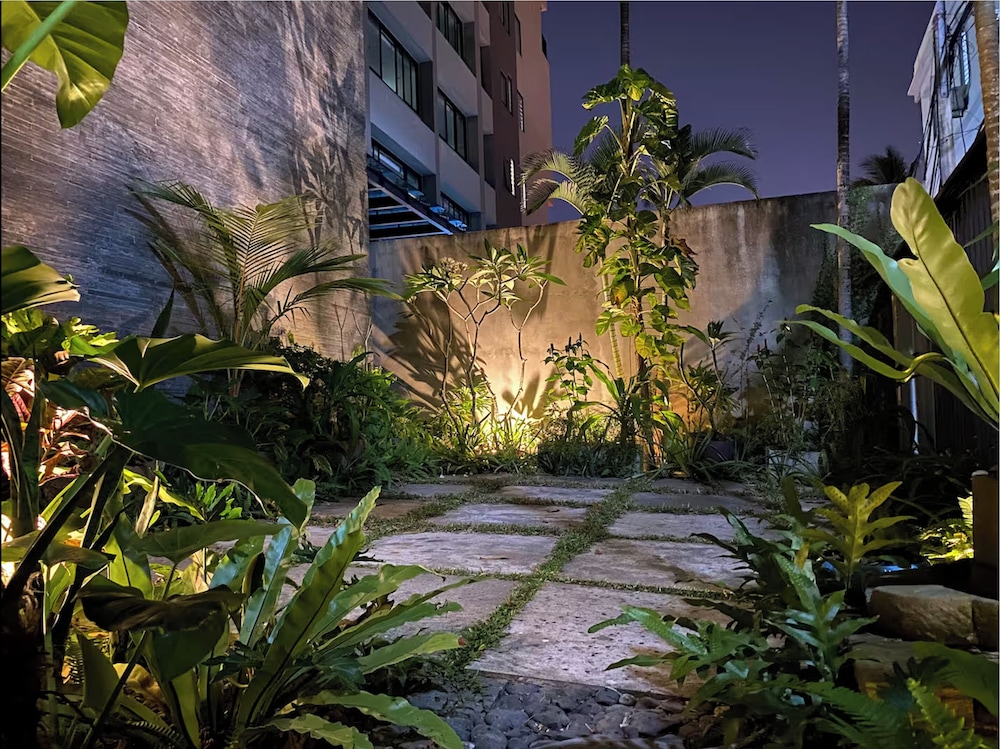 Thang House - Close To Nature