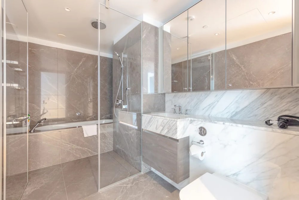 Luxurious 1 Bedroom Flat by the River Thames - Vauxhall