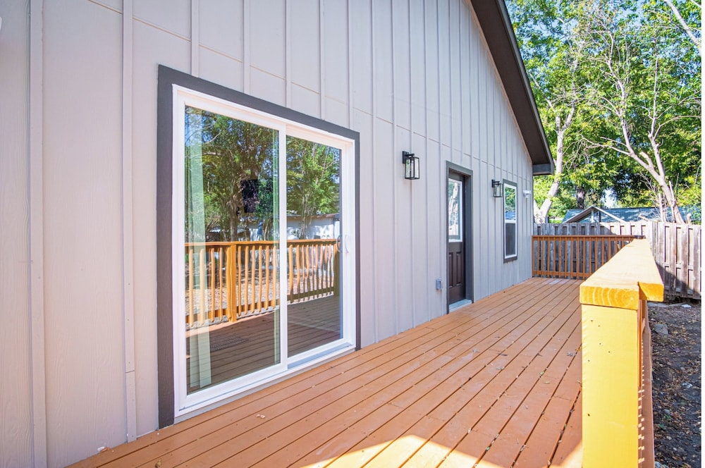 Urban Delight 4br/3ba Near City Center